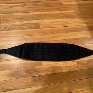 Black silk cummerbund with elastic strap